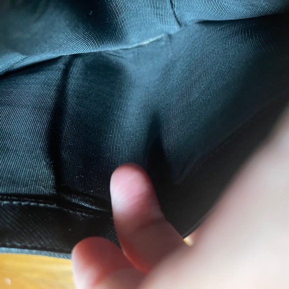 Sold!   ❌ Prada nylon wallet black bifold authentic leather - Picture 6 of 16